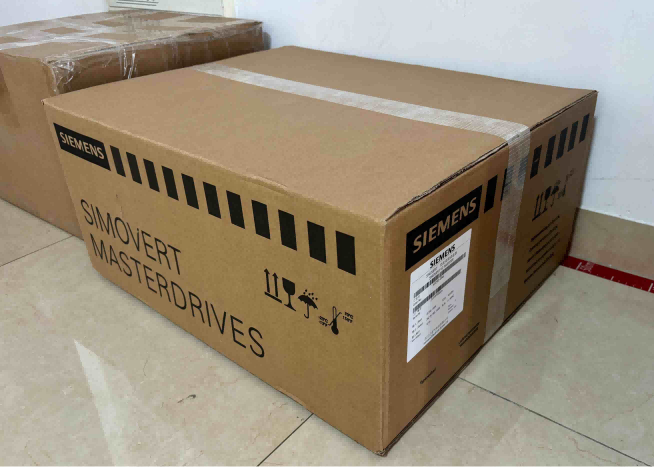 글로벌 산업 고객을 위한 원본 밀봉 Siemens SIMOVERT MASTERDRIVES 재고 준비